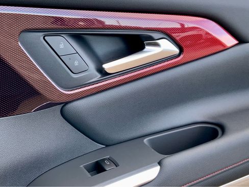 New 2026 Chevrolet Traverse Z71 w/ Enhanced Driving Package image 56