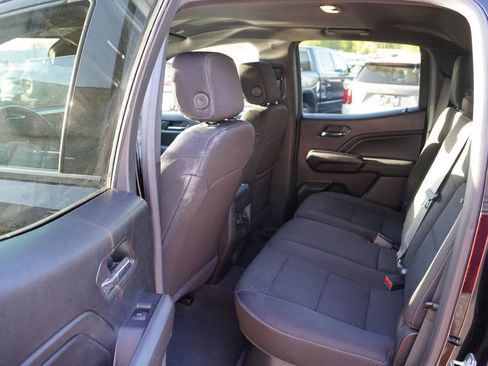 Certified 2023 Chevrolet Colorado LT w/ LT Convenience Package II AWD/4WD image 16