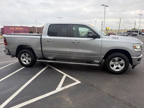 Used 2022 RAM 1500 Big Horn AWD/4WD image 7