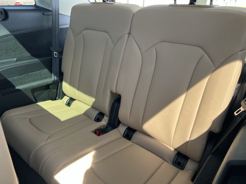 Certified 2026 Audi Q7 3.0T Premium Plus AWD/4WD image 33