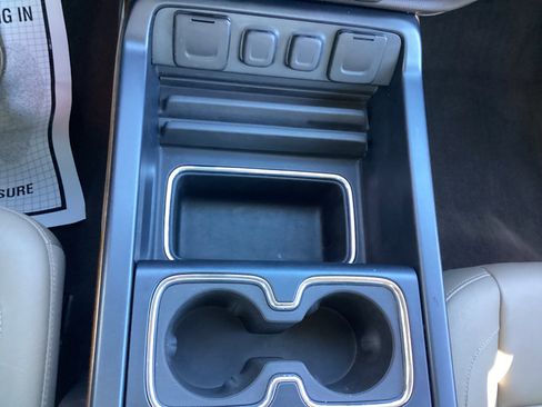 Used 2017 Chevrolet Silverado 1500 LTZ image 38