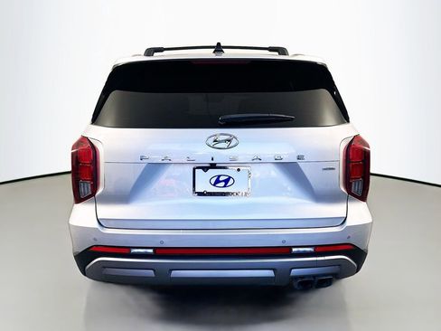 Used 2023 Hyundai Palisade SEL AWD/4WD image 6