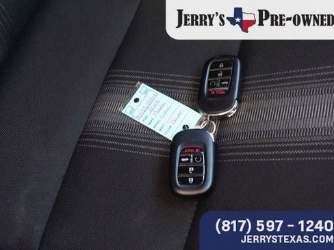 Used 2024 Honda Civic Sport image 26