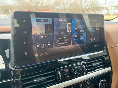 New 2026 Nissan Pathfinder Platinum image 20