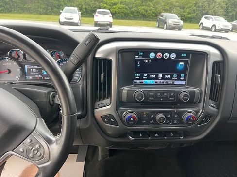 Used 2018 Chevrolet Silverado 1500 LT w/ Rally 2 Edition AWD/4WD image 10