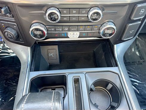 Used 2021 Ford F150 Lariat image 18