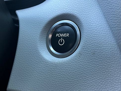 Used 2023 Toyota Corolla SE FWD image 26