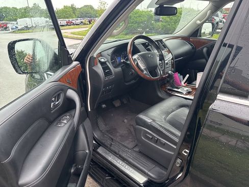 Used 2019 INFINITI QX80 Luxe w/ Proassist Package RWD image 5