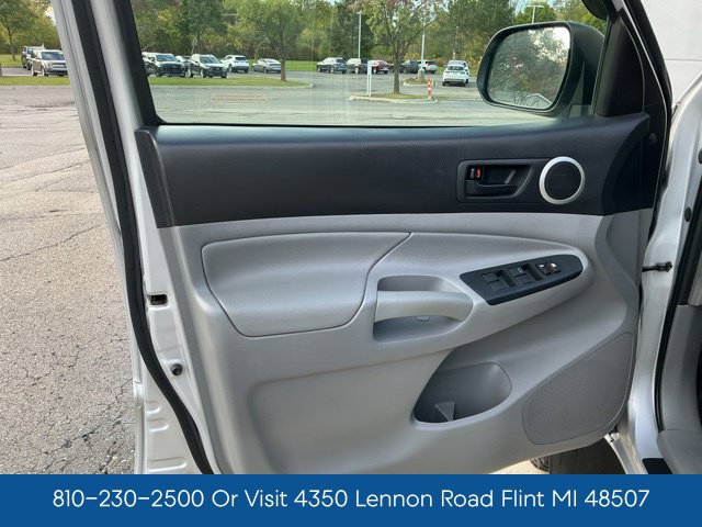 Used 2012 Toyota Tacoma 4x4 Double Cab w/ TRD Sport Pkg image 15