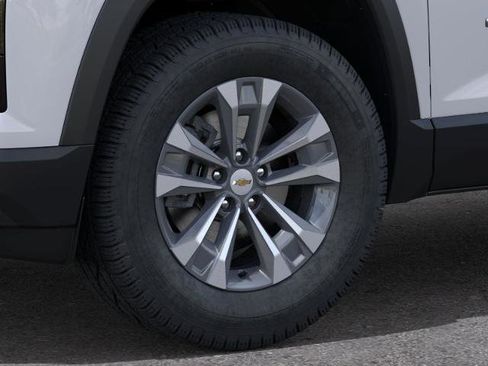 New 2026 Chevrolet Equinox LT w/ Convenience Package II FWD image 30