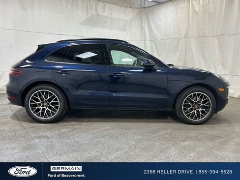 Used 2018 Porsche Macan image 9