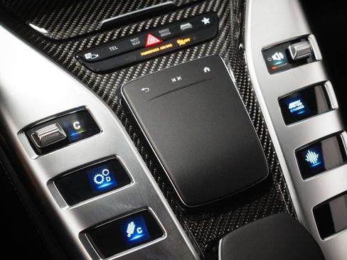 Used 2025 Mercedes-Benz AMG GT 63 S image 29