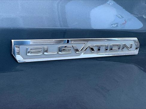 Used 2021 GMC Sierra 1500 Elevation image 9