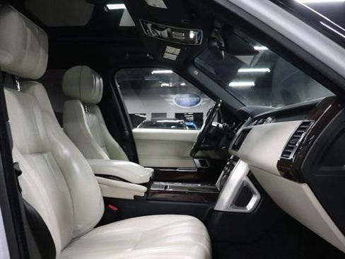Used 2016 Land Rover Range Rover Supercharged AWD/4WD image 23