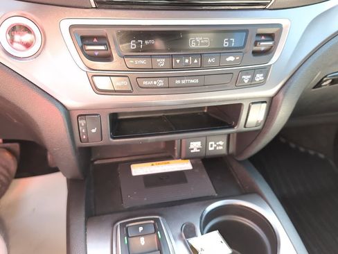 Used 2023 Honda Passport EX-L image 22