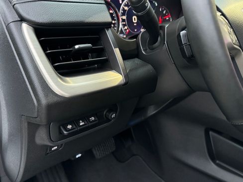 Used 2024 GMC Terrain Denali AWD/4WD image 6