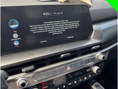 Used 2023 Kia Telluride S w/ S Sunroof Package FWD image 17