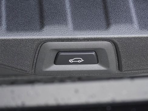 Used 2026 BMW X5 sDrive40i image 40