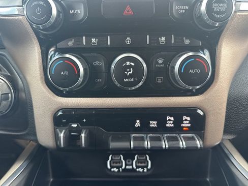 Used 2022 RAM 2500 Laramie AWD/4WD image 24