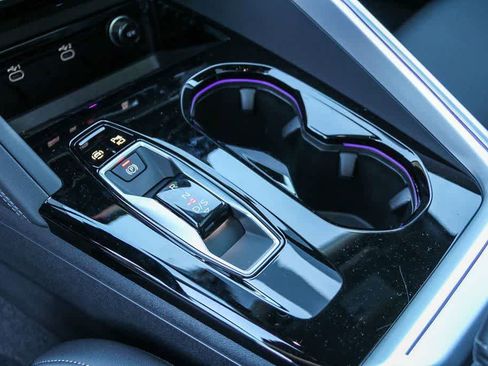 New 2025 Audi Q5 Prestige AWD/4WD image 20