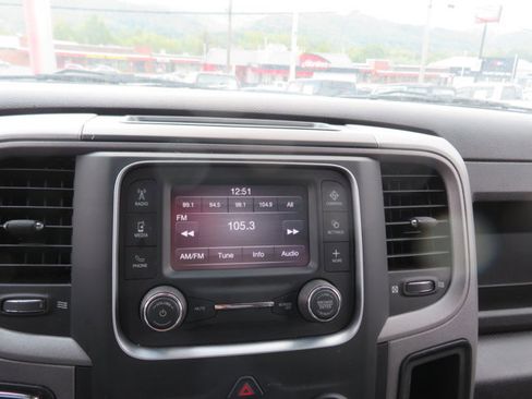 Used 2021 RAM 1500 Tradesman w/ Chrome Appearance Group image 25