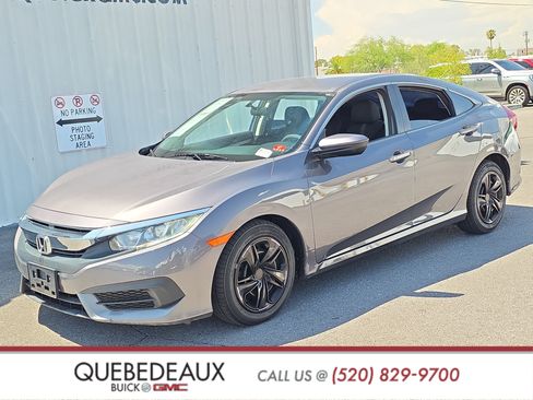 Used 2018 Honda Civic LX image 3