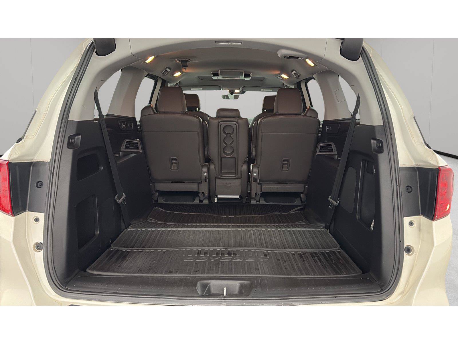 Used 2018 Honda Odyssey EX-L image 12