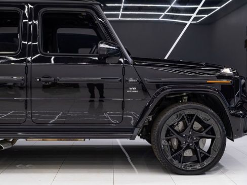 Used 2025 Mercedes-Benz G 63 AMG 4MATIC image 13