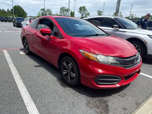 Used 2015 Honda Civic EX image 2