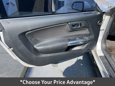 Used 2015 Ford Mustang Coupe image 21