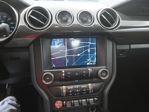 Used 2020 Ford Mustang Shelby GT500 w/ Carbon Fiber Track Pack RWD image 4