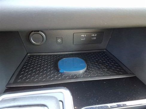 New 2026 Nissan Pathfinder SL image 13