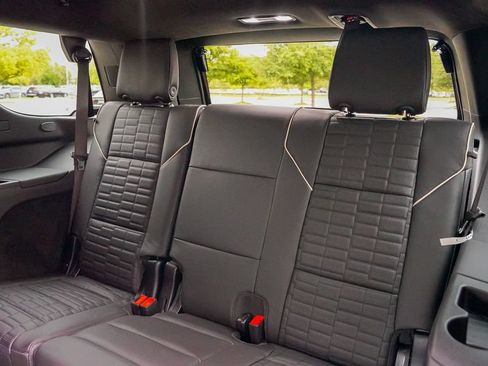 New 2026 Cadillac Escalade V AWD/4WD image 13