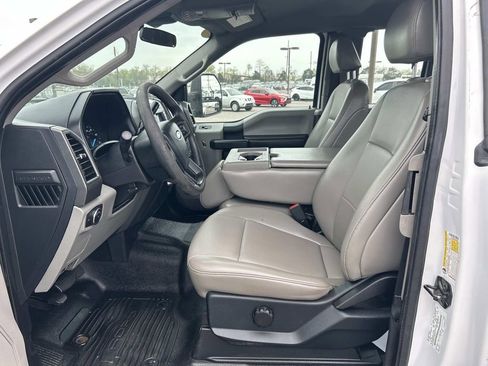 Used 2020 Ford F250 XL w/ STX Appearance Package image 24