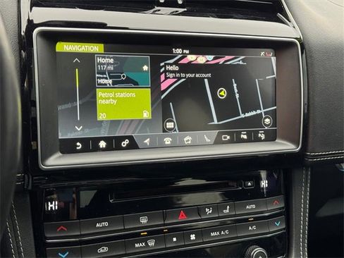 Used 2017 Jaguar F-PACE R-Sport image 16