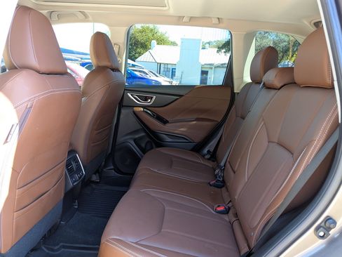 Used 2020 Subaru Forester Touring image 15