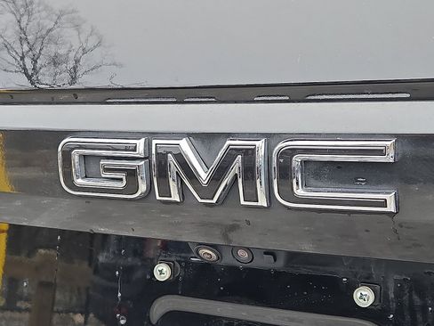 Used 2021 GMC Yukon Denali w/ Denali Ultimate Package image 30