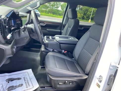 Certified 2023 Chevrolet Silverado 1500 LT AWD/4WD image 16
