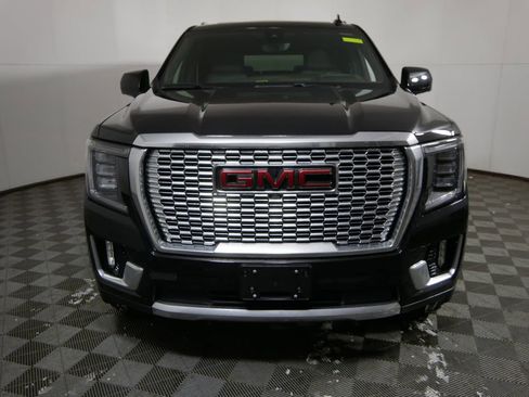Used 2021 GMC Yukon Denali w/ Denali Ultimate Package image 8