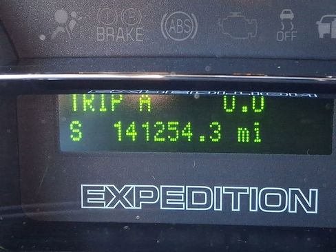 Used 2014 Ford Expedition Limited w/ Equipment Group 301A image 16