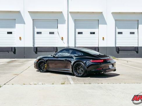 Used 2013 Porsche 911 Carrera 4S image 21