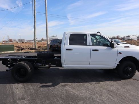 New 2026 RAM 3500 Tradesman image 3