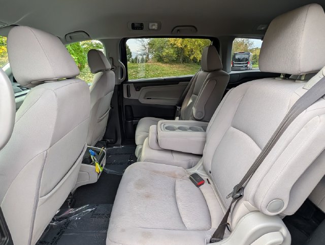 Used 2018 Honda Odyssey EX image 29