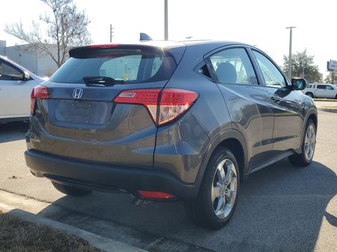 Used 2016 Honda HR-V LX image 4
