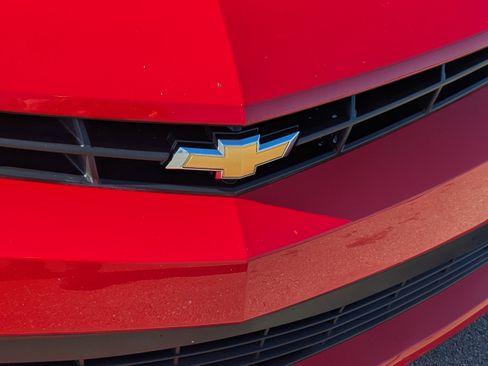 Used 2015 Chevrolet Camaro LT image 36