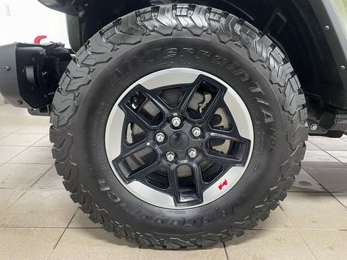 Used 2021 Jeep Wrangler Unlimited Rubicon AWD/4WD image 7