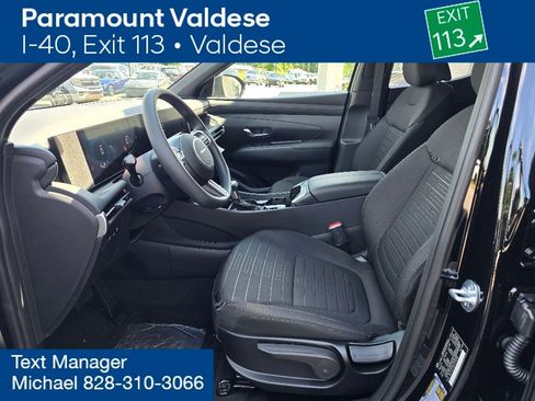 New 2025 Hyundai Santa Cruz SE image 9