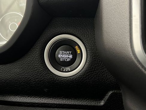 Used 2024 RAM 2500 Big Horn image 37