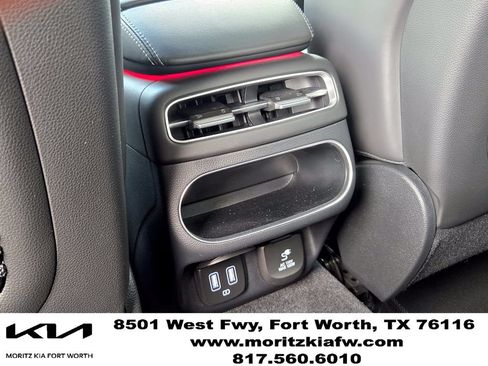 Used 2024 Genesis GV70 3.5T Sport w/ Sport Advanced Package AWD/4WD image 27