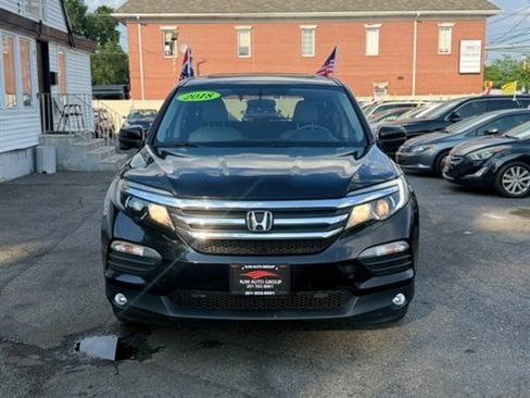 Used 2018 Honda Pilot EX image 2